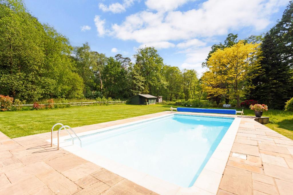 Monkmead Lane, West Chiltington... 6 bed detached house for sale £