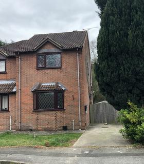 2 bedroom semi-detached house to rent, The Fairways, Scunthorpe DN15