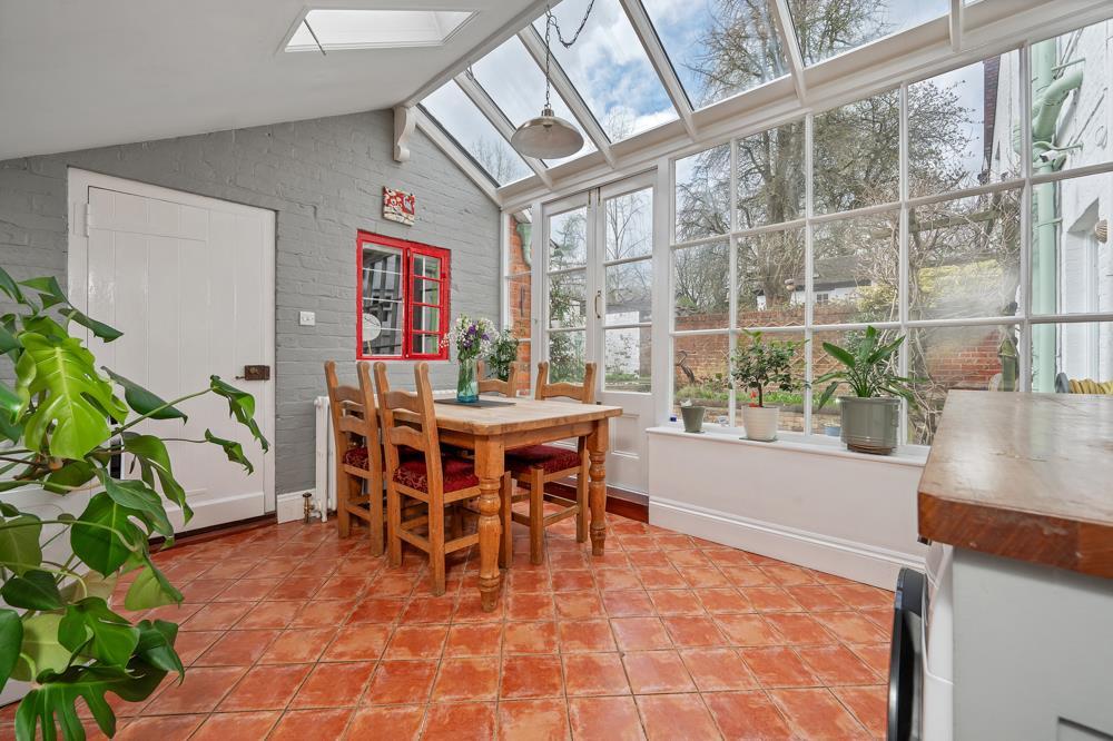 Breakfast room