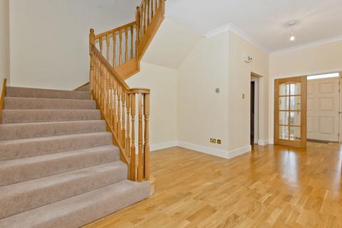 5 bedroom detached house for sale, 4 Wedderburn Court