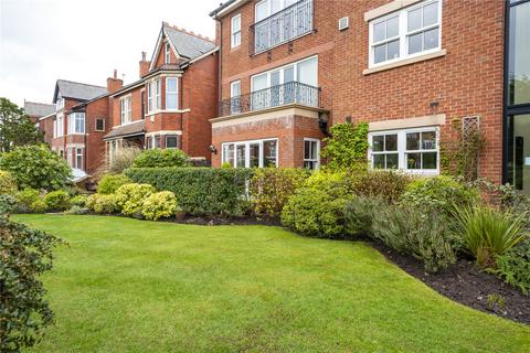 3 bedroom apartment for sale, Cambridge Road, Southport, Merseyside, PR9