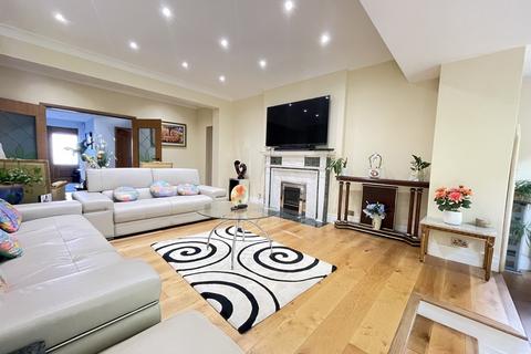 5 bedroom detached house for sale, Manor House Drive, Brondesbury Park, NW6