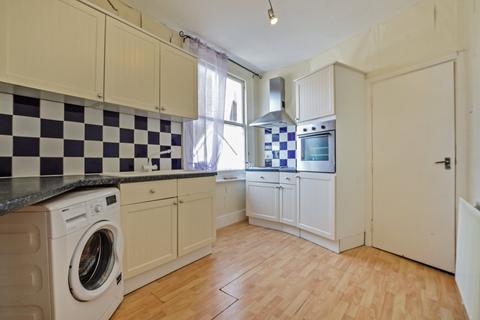 undefined, Broadway, Knaphill, Woking, Surrey, GU21