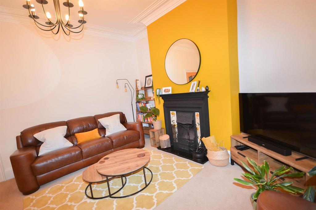 Front Lounge
