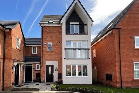 3 bedroom townhouse for sale, Darlton Drive, Southport PR8