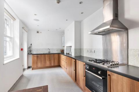 3 bedroom maisonette to rent, Rye Lane, Peckham Rye, SE15