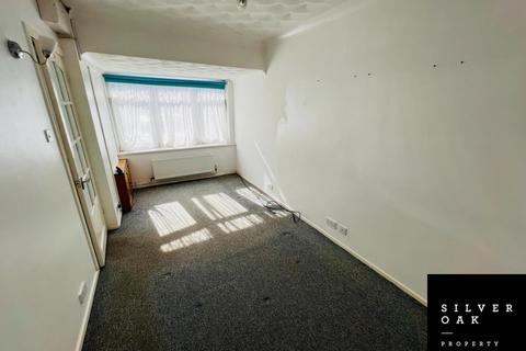 3 bedroom semi-detached house to rent, Brynheulog, Llanelli, Carmarthenshire