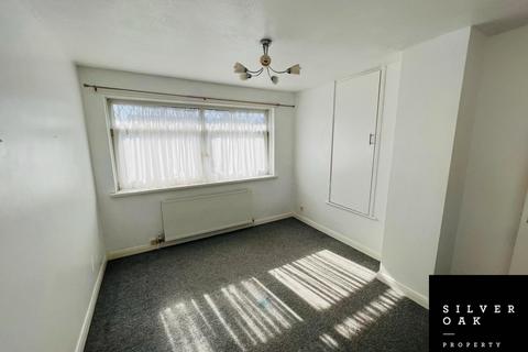 3 bedroom semi-detached house to rent, Brynheulog, Llanelli, Carmarthenshire