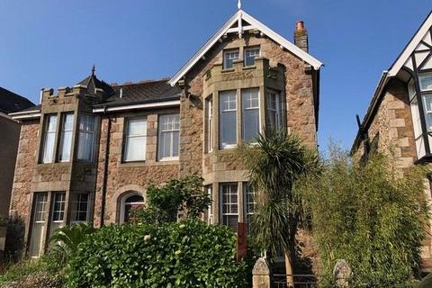 5 bedroom semi-detached house for sale, Clinton Road, Redruth