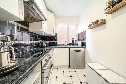 15 Hildenlea Place, Bromley, BR2 0YH