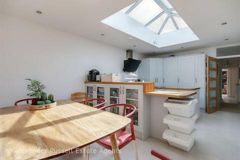 8 Argyle Gardens, Margate, CT9 5RL