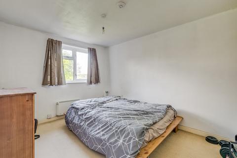 32 Haygarth, Knebworth, SG3 6HE