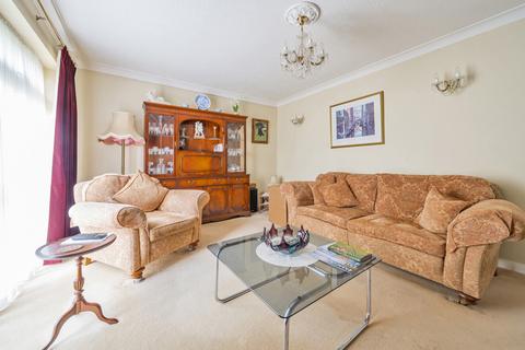 134 Wolf Lane, Windsor, SL4 4YZ
