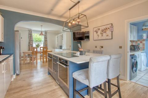 9 Streamside, Taunton, TA1 2LY