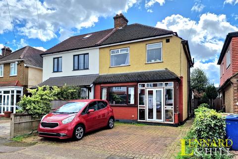 3 bedroom semi-detached house for sale, Orchard Drive, Grays RM17