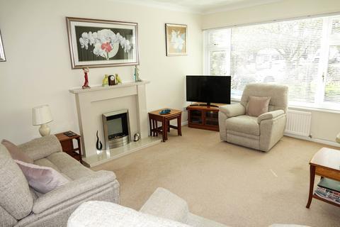 3 bedroom end of terrace house for sale, Stonehill Crescent, Rose Green