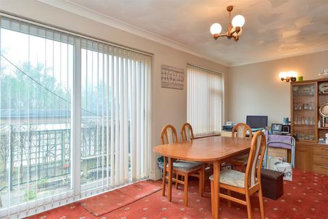 2 bedroom terraced house for sale, Langley Crescent, Woodingdean, Brighton, East Sussex