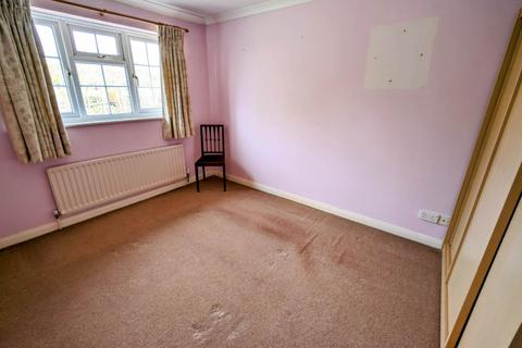 14 Ashmead, Bordon, GU35 0TL