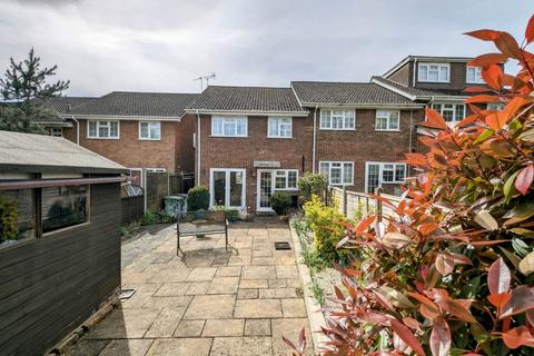 14 Ashmead, Bordon, GU35 0TL