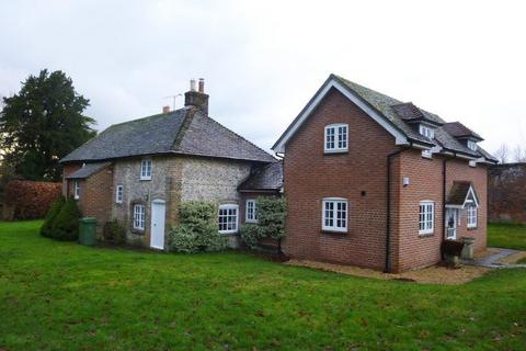 4 bedroom detached house to rent, Colden Lane, Old Alresford, Alresford, Hampshire