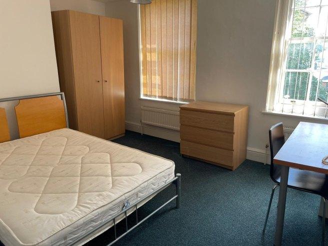 St-james-s-street-ng1-6fj-955390