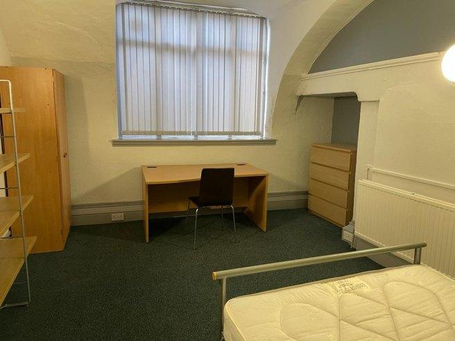 St-james-s-street-ng1-6fj-955408