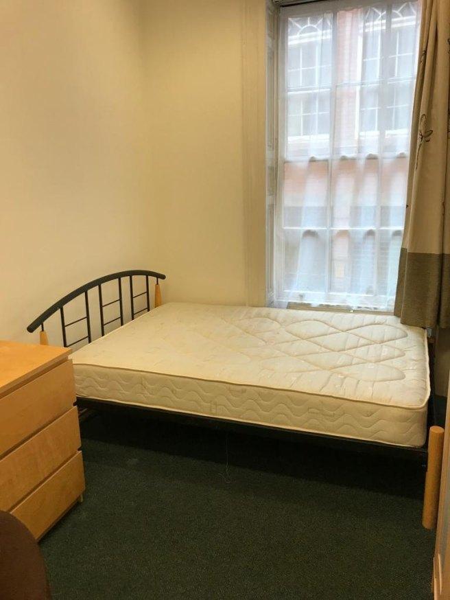 St-james-s-street-ng1-6fj-955417