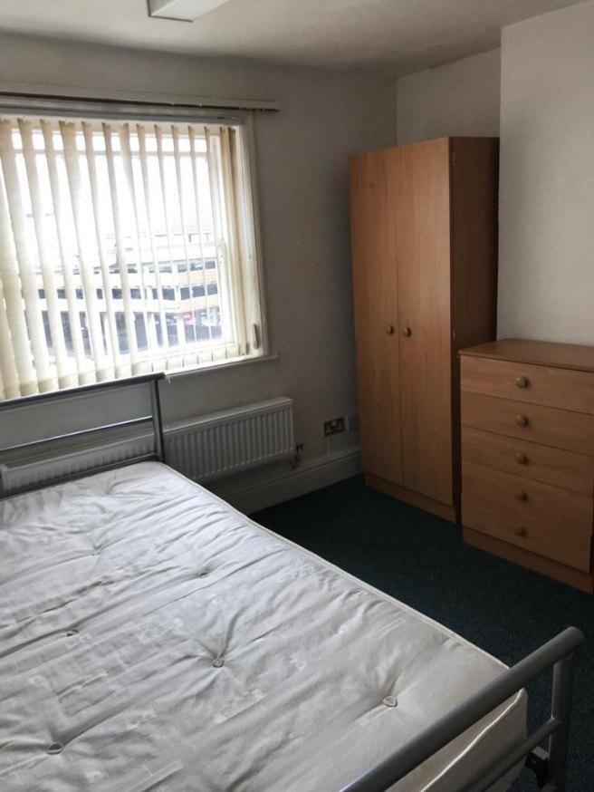 St-james-s-street-ng1-6fj-955431