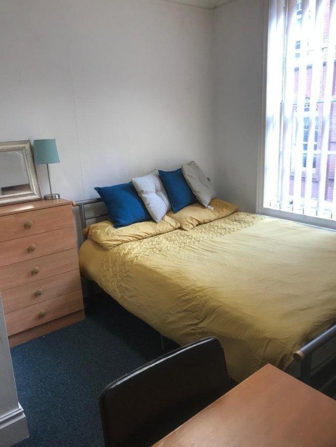 St-james-s-street-ng1-6fj-955450