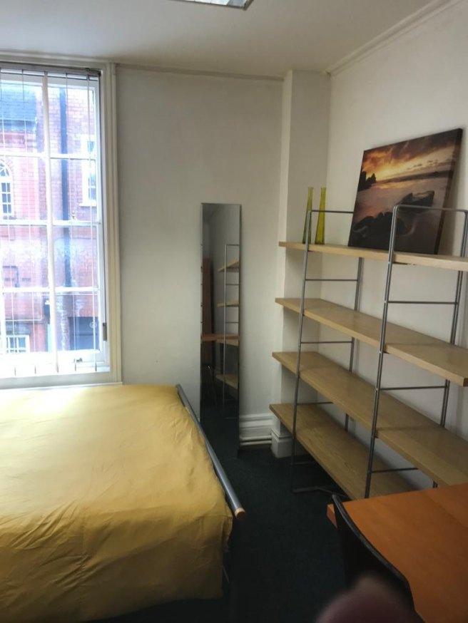 St-james-s-street-ng1-6fj-955453