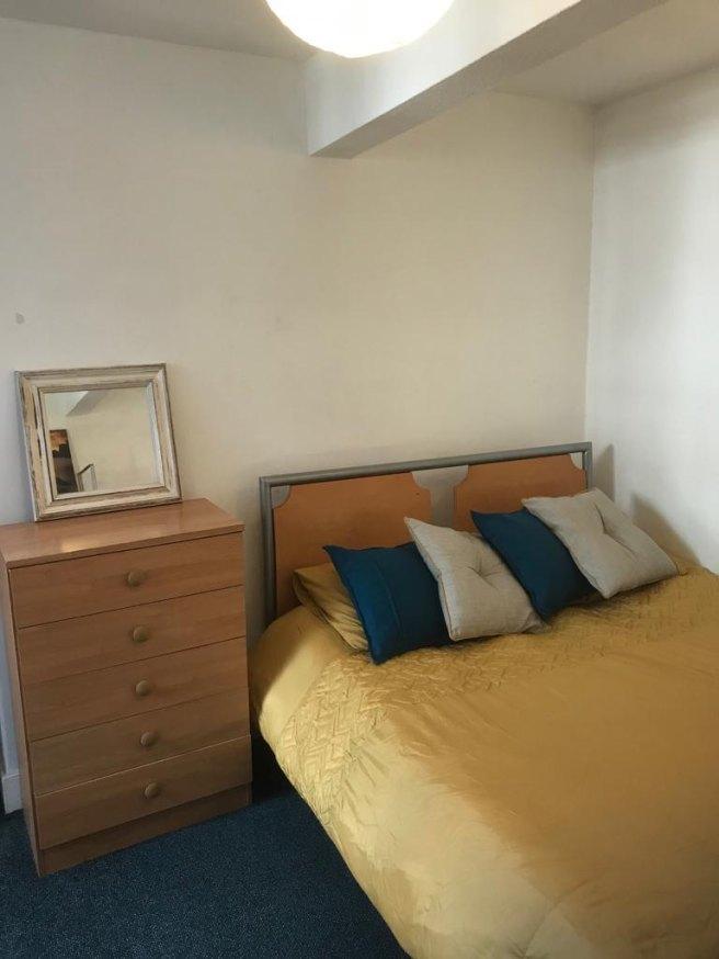 St-james-s-street-ng1-6fj-955460