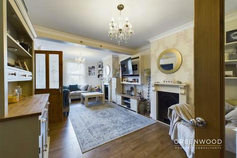 4 bedroom terraced house for sale, Old Heath Road, Colchester, Essex, CO2 8BW