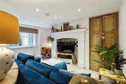 1 bedroom apartment to rent, 32 High Street, Cheltenham, Gloucestershire, GL50