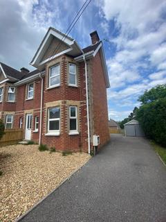 3 bedroom house to rent, Poole Road, Upton
