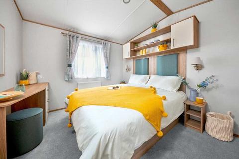 2 bedroom static caravan for sale, Abi Wimbledon, Hoburne Park, Christchurch