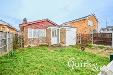 1 bedroom detached bungalow for sale, Vaulx Road, Canvey Island, SS8