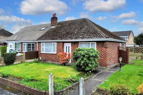 2 bedroom semi-detached bungalow for sale, Ladycroft Close, Woolston, WA1