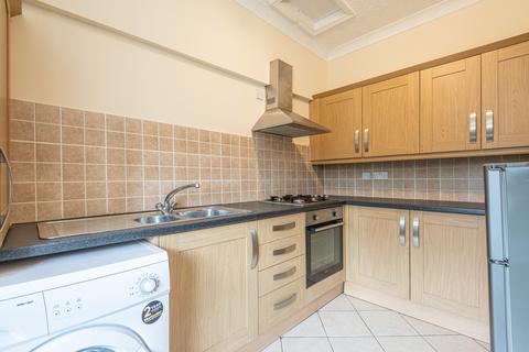 2 bedroom flat to rent, 5 West Hill Terrace, 83 Harrogate Road, Leeds LS7