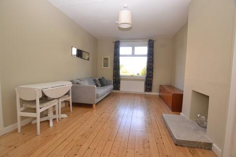 2 bedroom flat to rent, Saughton Grove, Edinburgh, EH12
