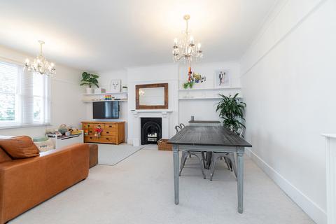 2 bedroom apartment for sale, Abbey Road, London, NW6