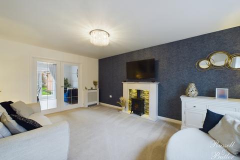 4 bedroom detached house for sale, Winters Way, Steeple Claydon, Buckingham, Buckinghamshire, MK18