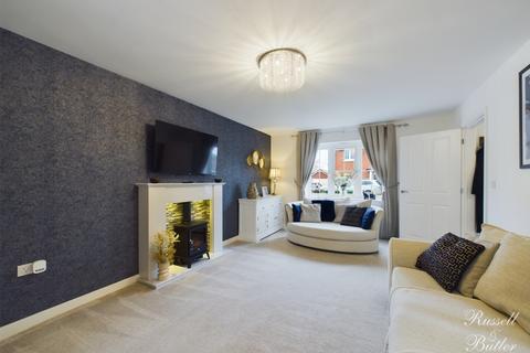 4 bedroom detached house for sale, Winters Way, Steeple Claydon, Buckingham, Buckinghamshire, MK18