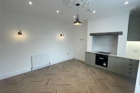 2 bedroom terraced house to rent, Dalton Bank Road, Huddersfield, HD5