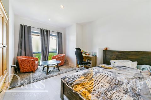 2 bedroom apartment for sale, Dennett Road, Croydon