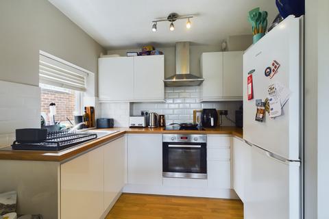 1 bedroom flat to rent, Lathkill Court, Hayne Road, Beckenham, Kent, BR3