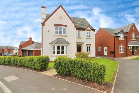 4 bedroom detached house for sale, Wulfric Avenue, Atherstone, CV9