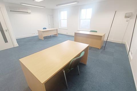 Office to rent, Westgate, Grantham NG31