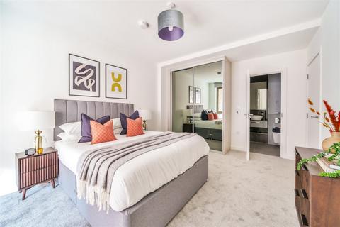 3 bedroom apartment to rent, 12 Gallions Road,, Beckton E16