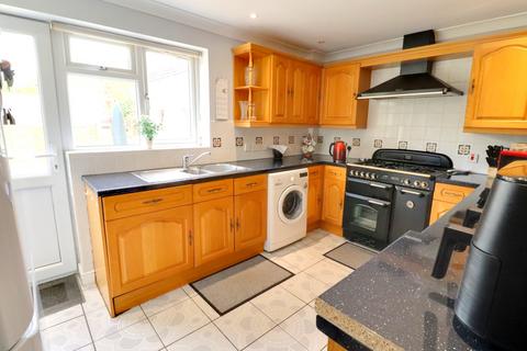 4 bedroom detached house for sale, VICTORY AVENUE, HORNDEAN