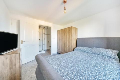 2 bedroom flat for sale, Swindon,  Wiltshire,  SN2